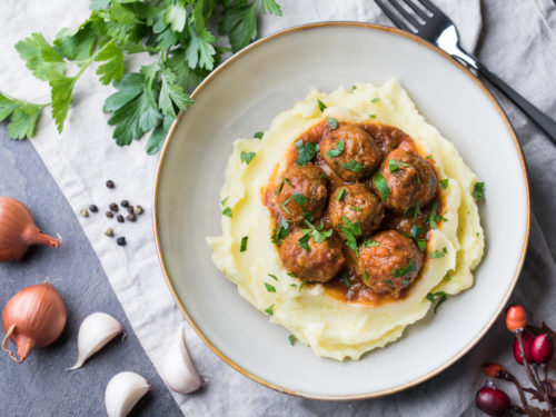 Wilde Fleischbällchen in Tomatensauce - Bussifein