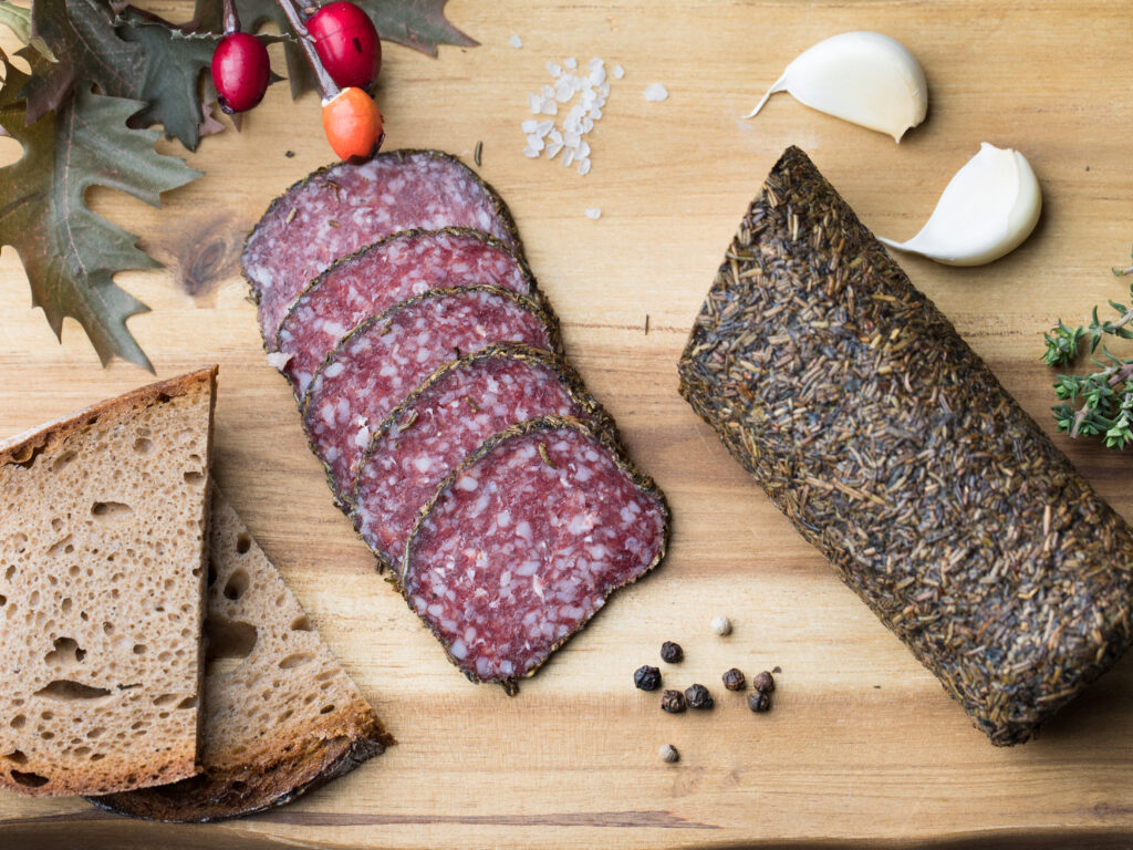 Wildschweinsalami mit Kräutern (50 % Wildfleischanteil) - Bussifein